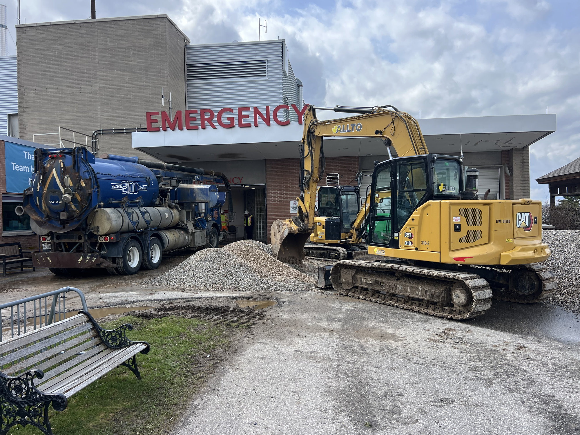 CT Hydrovacs at hospital site